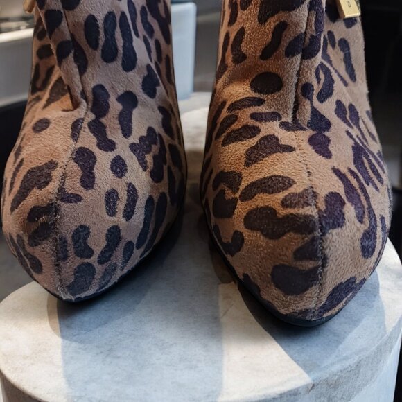 Christian Siriano Leopard Print Ankle Booties – Payless Collaboration, Size 6.5 - Picture 6 of 12